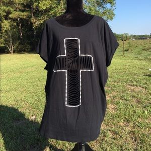 Tee with a cut out cross